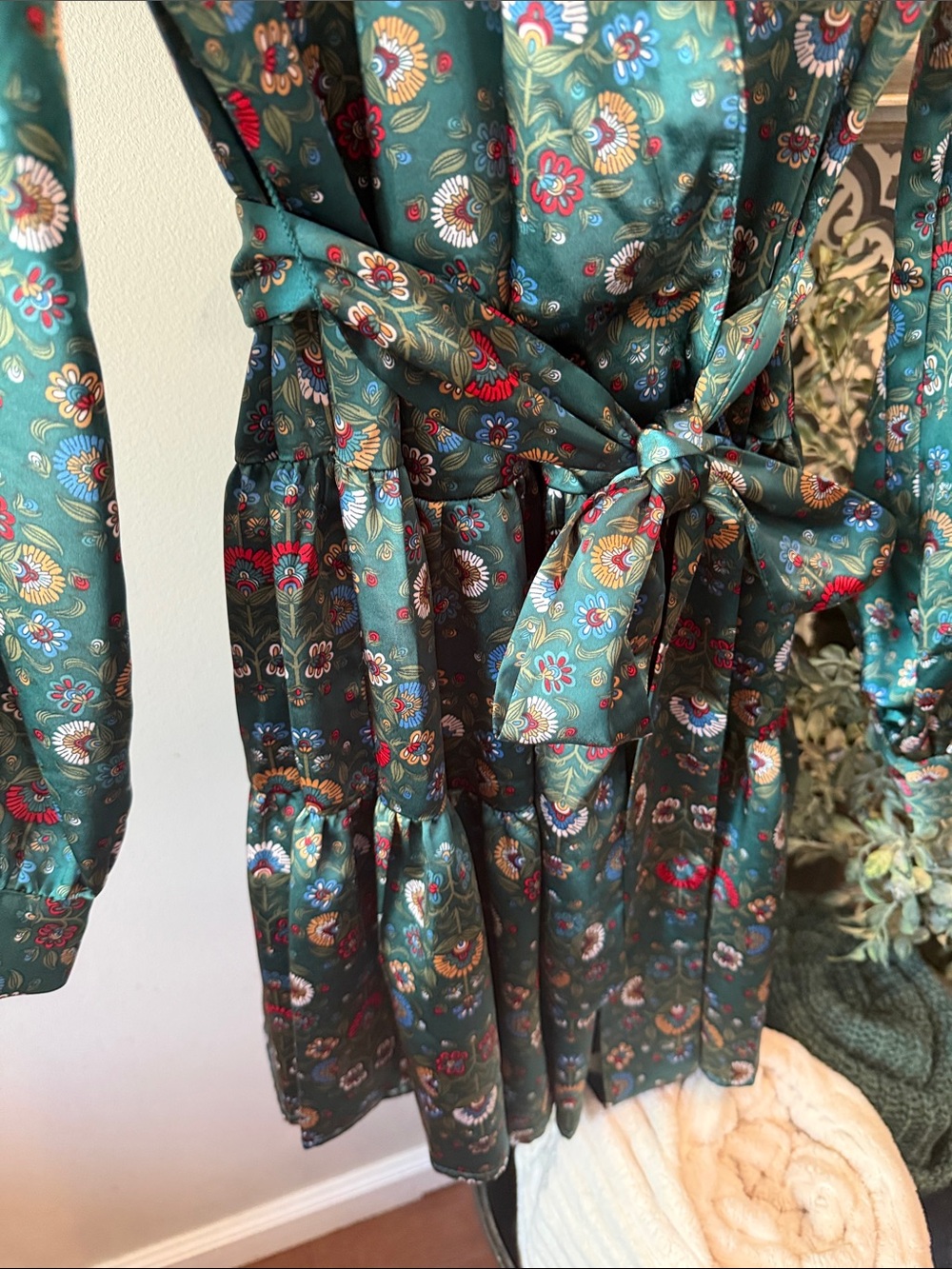 Emerald Floral Wrap Tiered Dress with Self-Tie Waist - Picture 5 of 11
